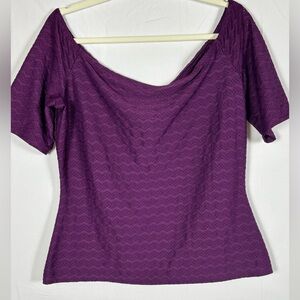 Guess Magenta Purple Cropped Top- XL